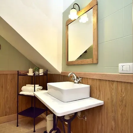 Holiday home Balcone Sul Vicolo *